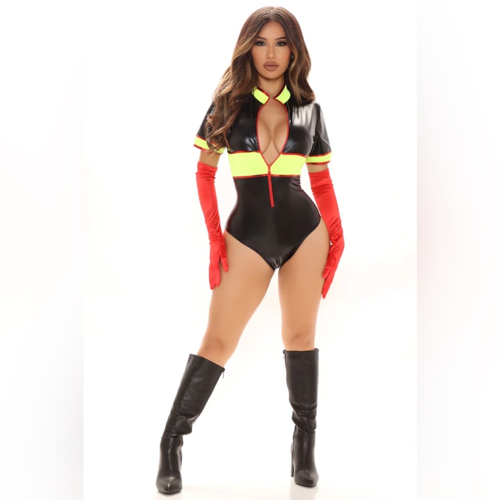 Firefighter Sexy Halloween Women’s Costume
